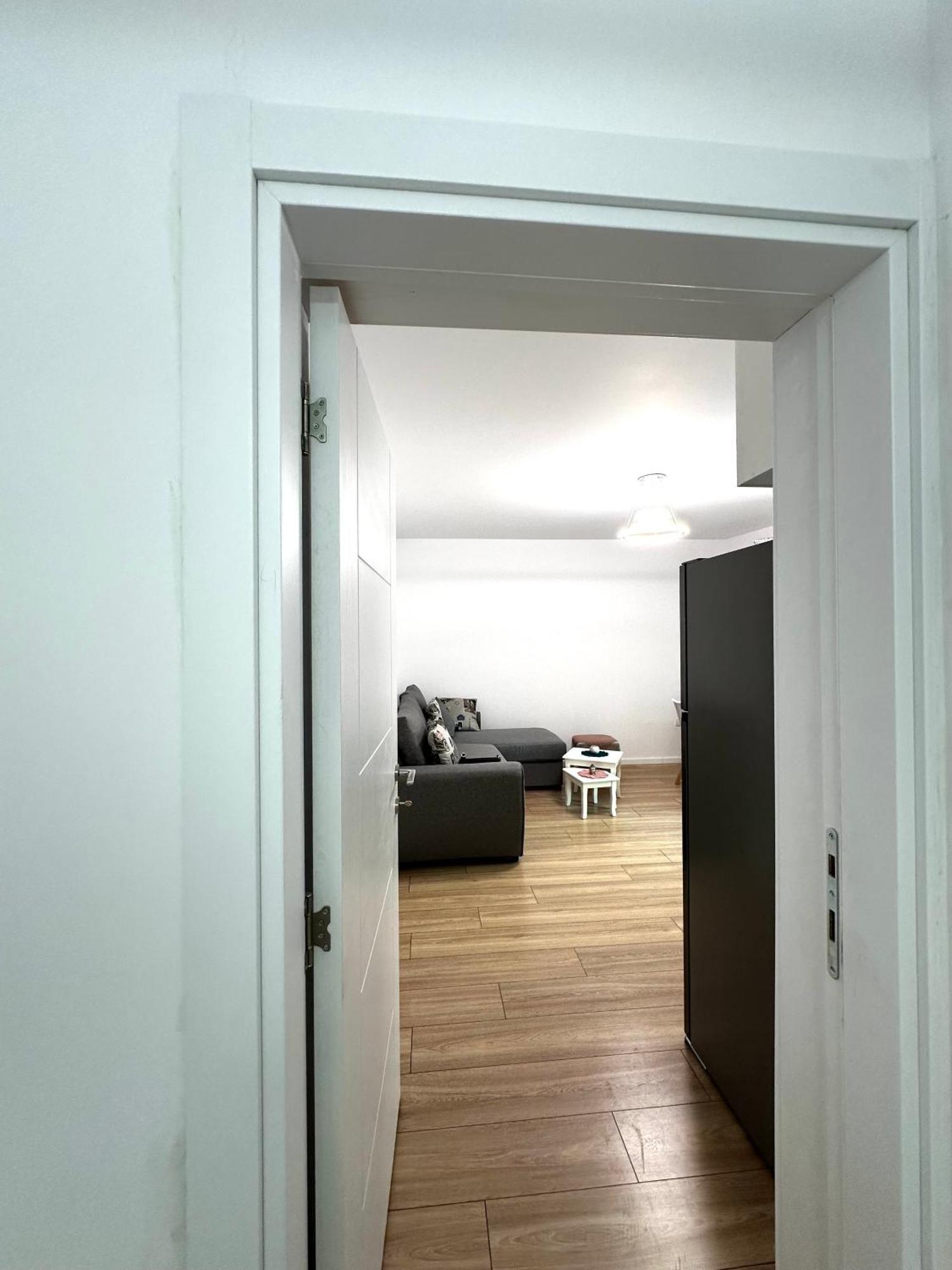 Tirana Apartment Center Jon Luaran gambar